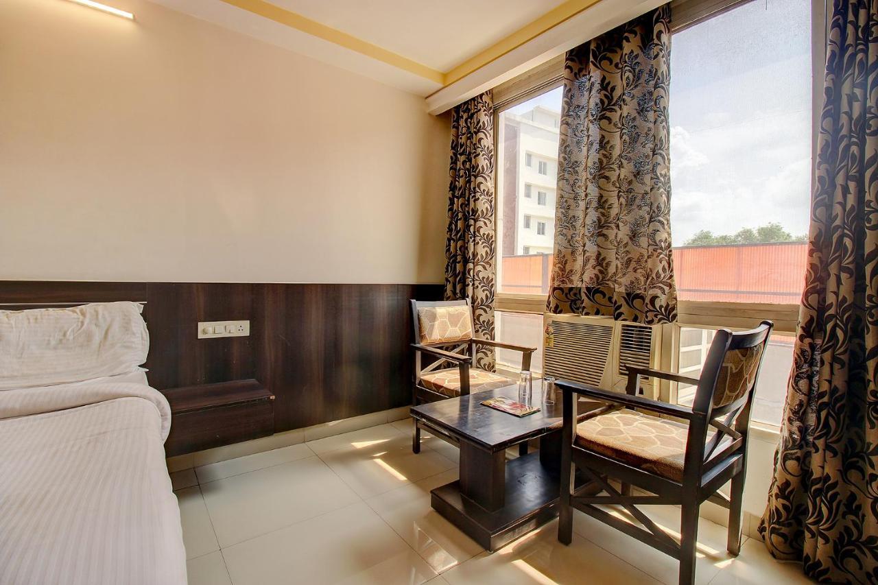 Fabhotel Ps Grand Lucknow Esterno foto